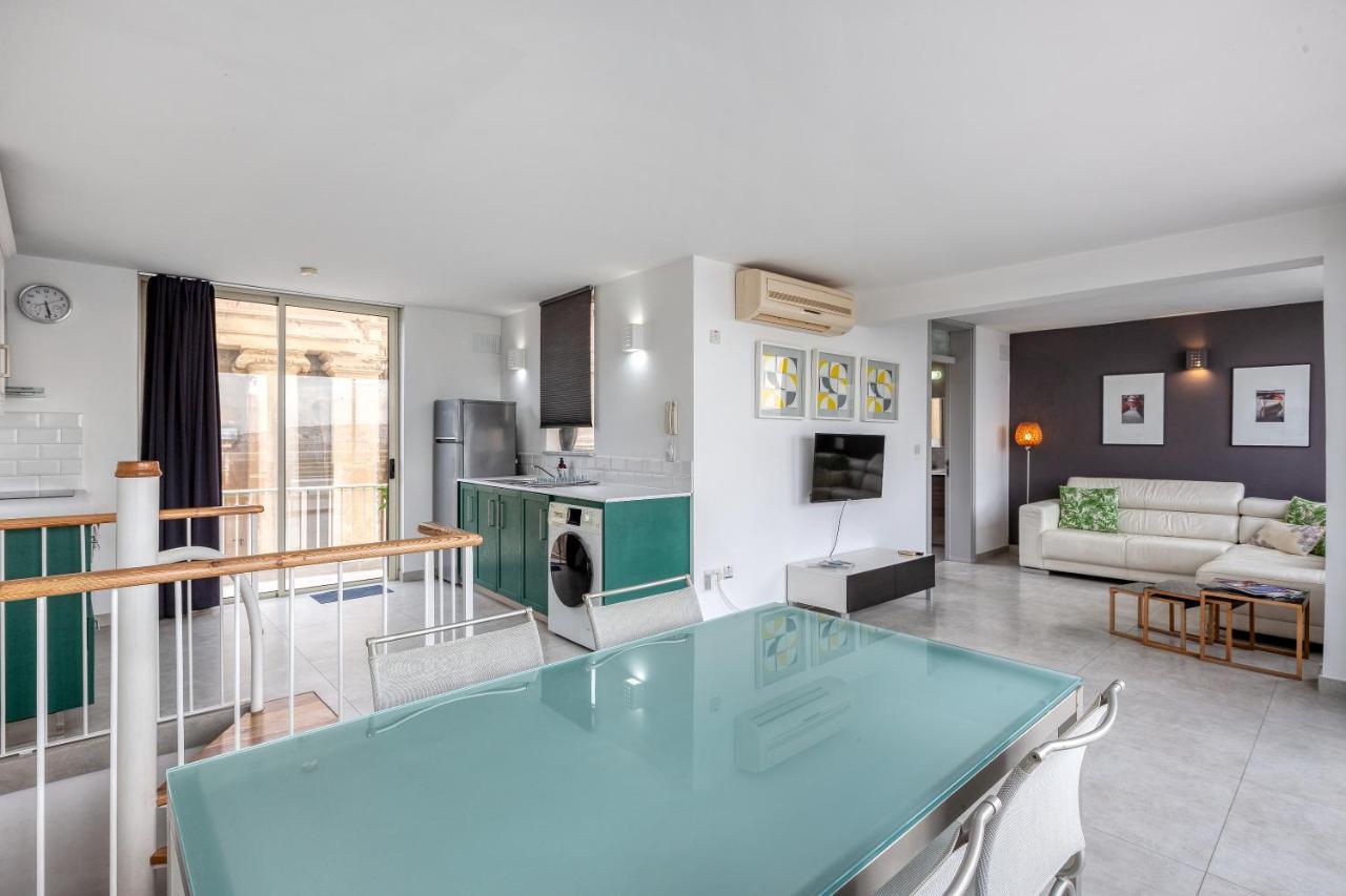 49/3 Seafront Duplex Penthouse In バレッタ エクステリア 写真
